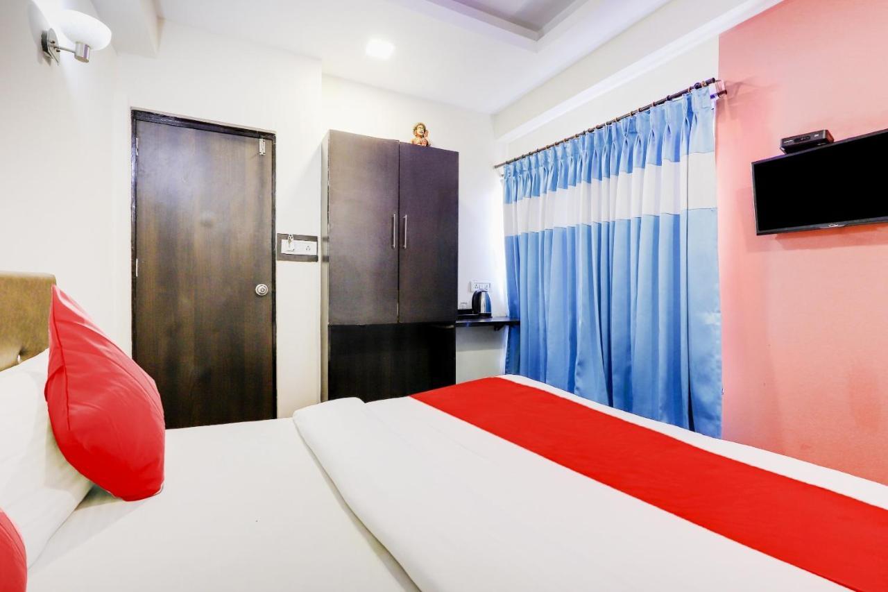 โอโย 74335 โฮเทล ทศ Hotel วาโดดารา ภายนอก รูปภาพ